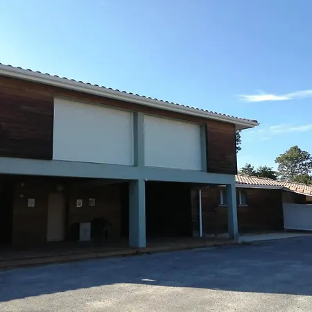 Apartment 4p Sanguinet-doum Doum